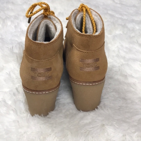 Toms Heeled Wedge Booties - Picture 5 of 10